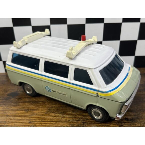 Vintage BELL SYSTEM TELEPHONE Van Toy BANK Western Stamping Corp W Stopper - Picture 4 of 11